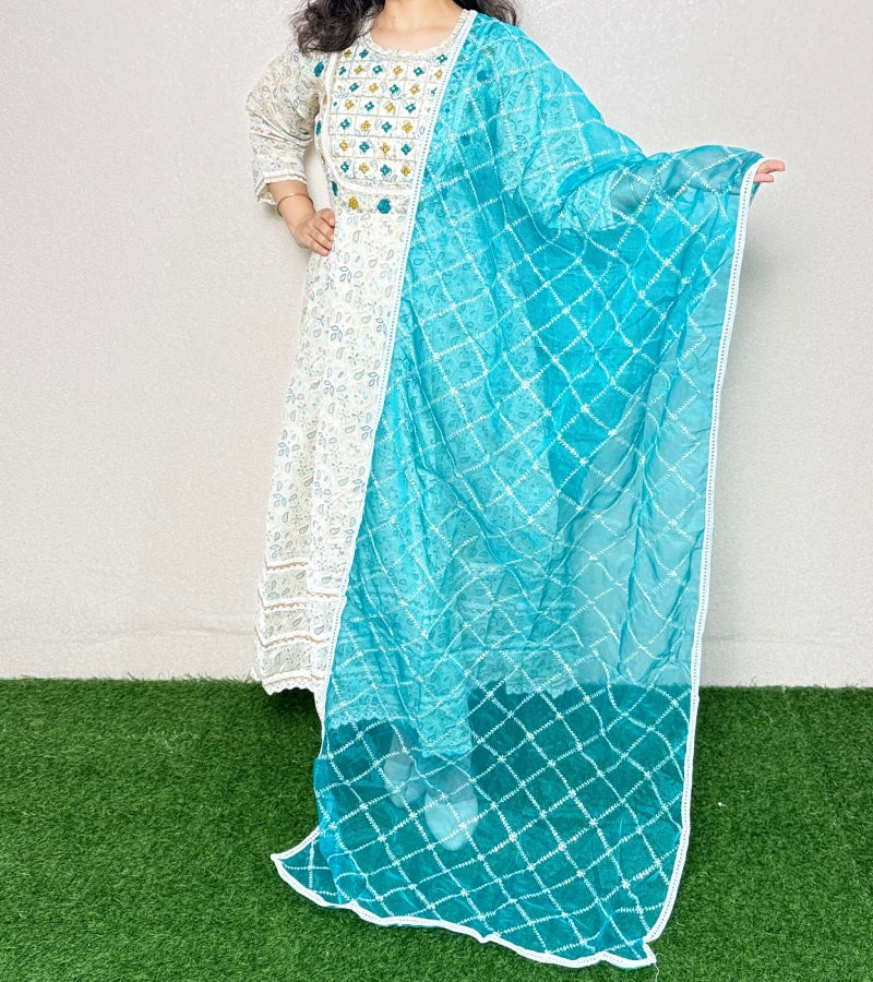 Kurti KR03 Off White