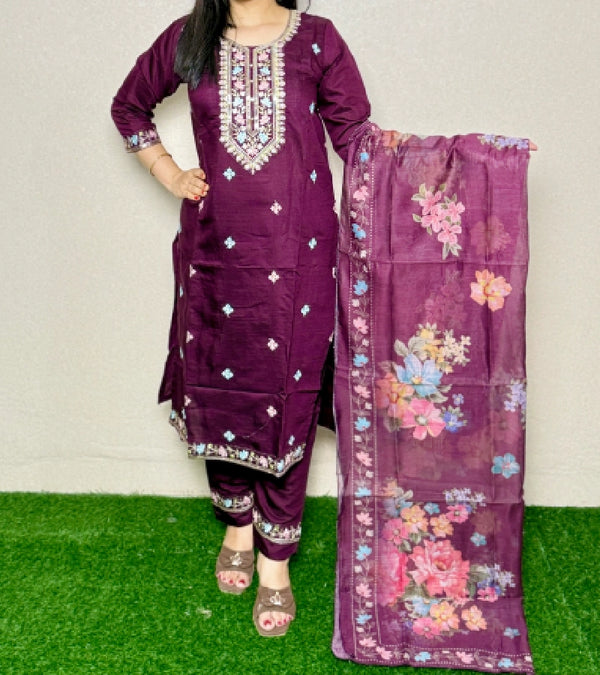 Kurti Set KS04  Wine Alternate View