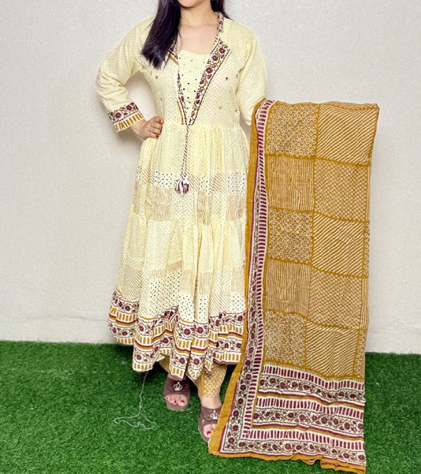 Kurti Set KS09 Cream Alternate View