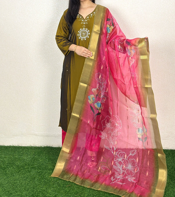 Kurti Set Mehdi Alternate View