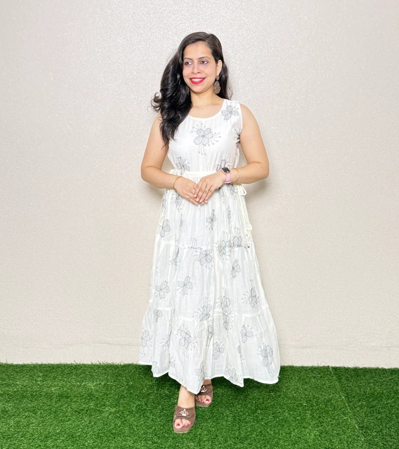 One piece OP15 Off White with Black flower