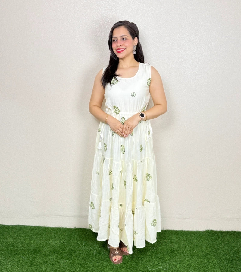 one piece white & green