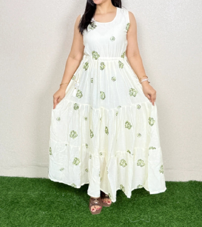 one piece white & green